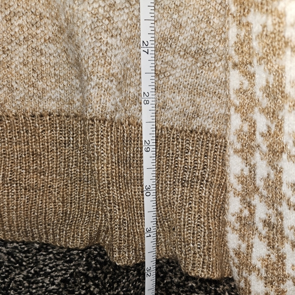 Cardigan - Picture 3 of 3